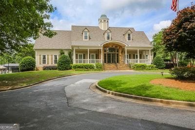Building Photo - 9485 Nesbit Lakes Dr