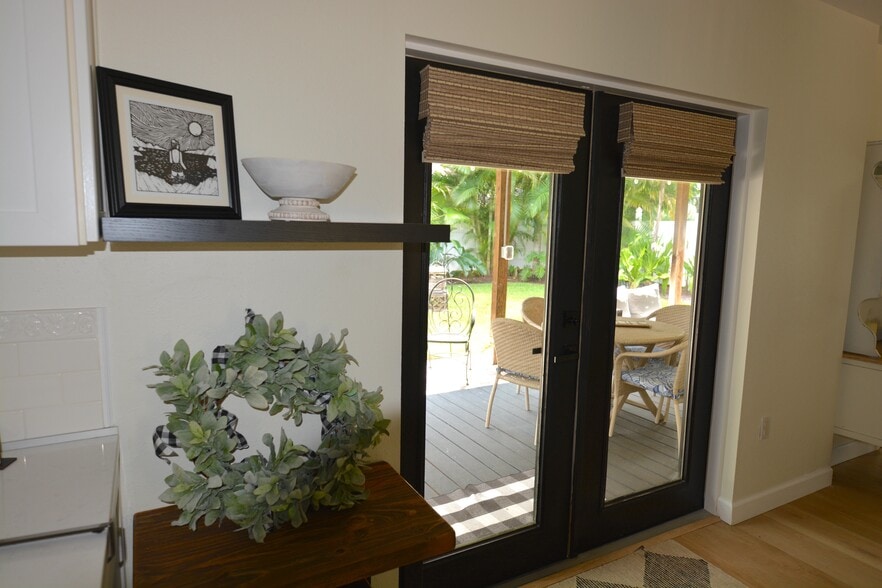 TO Patio - 4815 3rd Ave NW