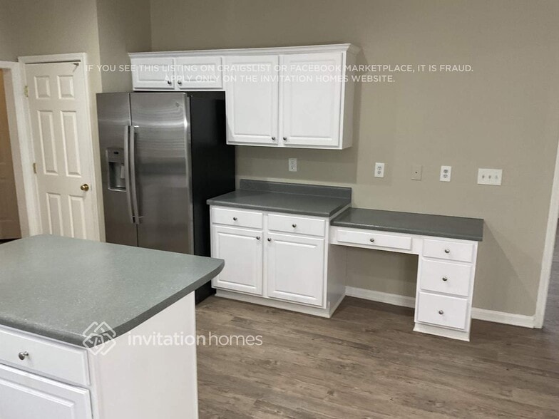 Building Photo - 2714 Spindletop Ln NW