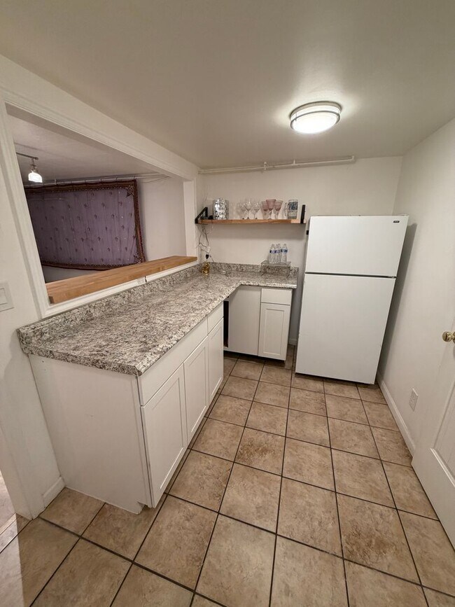 Building Photo - GORGEOUS Salt Lake City Home!!!