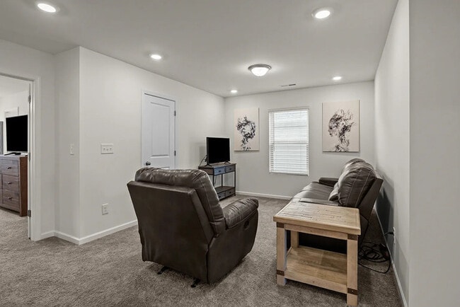 Building Photo - Earn Wealth While Leasing - Like a Homeowner - Lease to Own