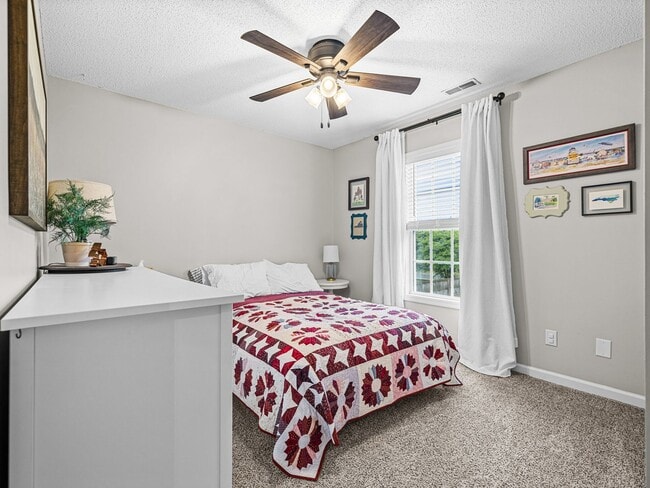Building Photo - Bridlewood Subdivision!