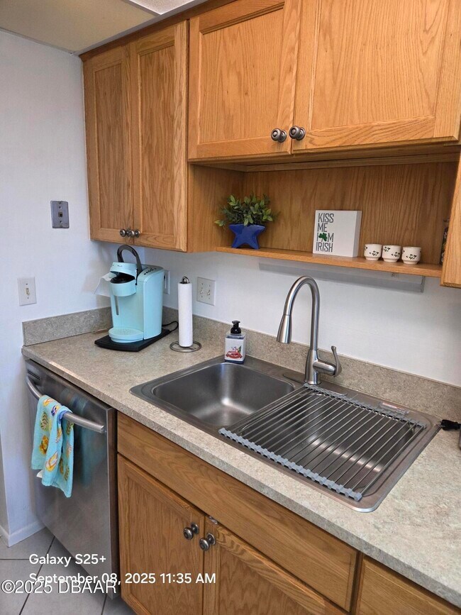 Building Photo - 500 Palm Springs Blvd