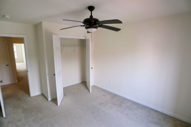 Building Photo - Spacious 4BR Home with Garage Steps from C...