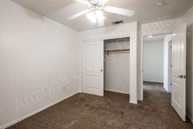 Building Photo - BEAUTIFUL CUL-DE-SAC HOME