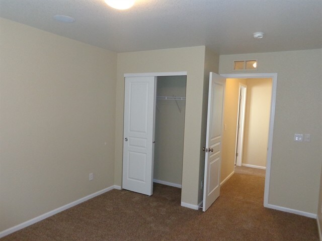 Building Photo - 18763 E 51st Ave