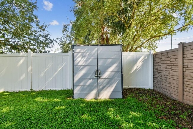 Building Photo - 2822 Mingo Dr