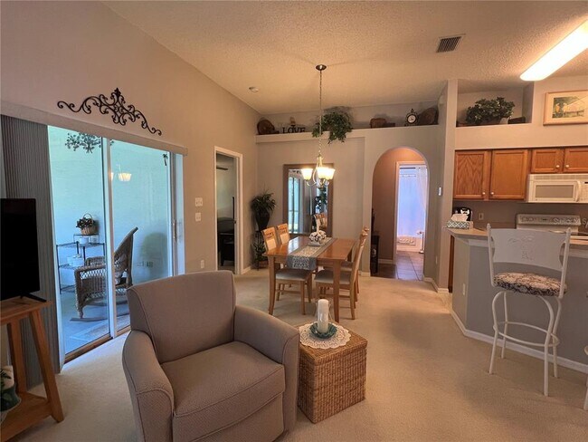 Building Photo - 18030 Webster Grove Dr
