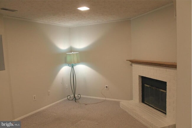 Building Photo - 6821 Montivideo Square Ct