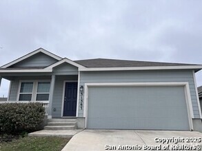Building Photo - 31567 Bard Ln