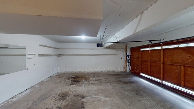 Building Photo - Beautiful 2 Bedroom Home in Costa Mesa