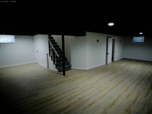 Building Photo - Cozy 3 bedrooms and 1 bath in a corner lot off Blue Ridge Blvd and U.S. Hwy 71 at Grandview, MO