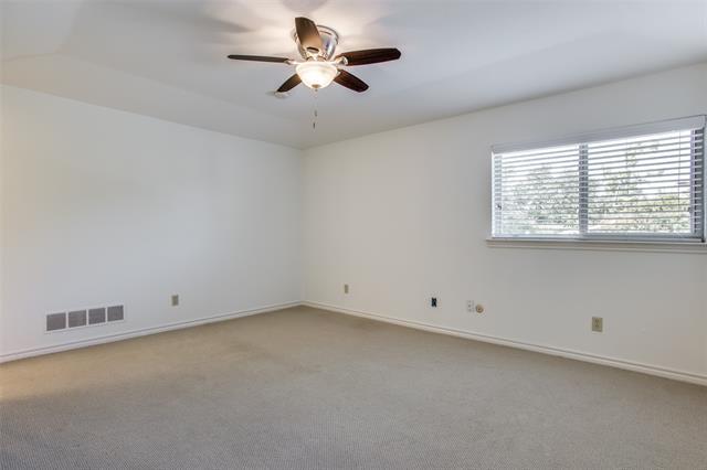 Building Photo - 10511 Ravenscroft Dr