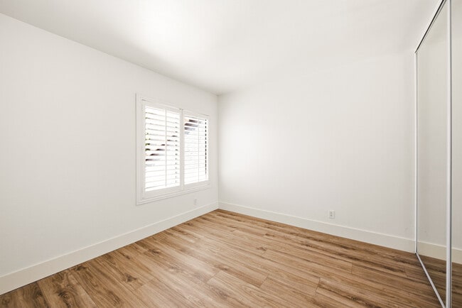 Building Photo - 238 Via Colinas