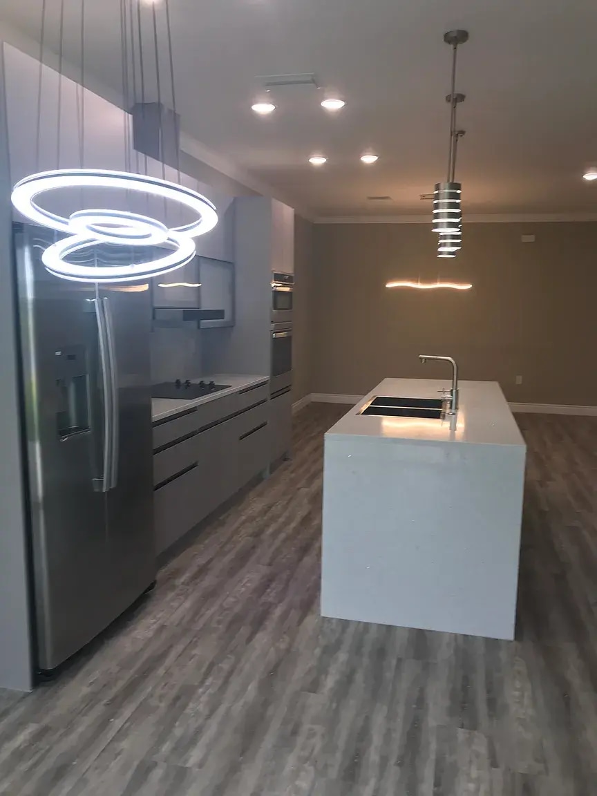 Building Photo - 1818 Brentwood Ct