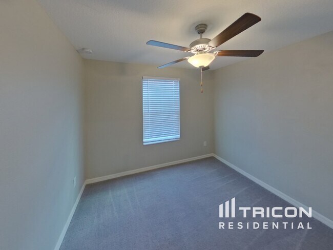 Building Photo - 13335 Willow Bluestar Lp
