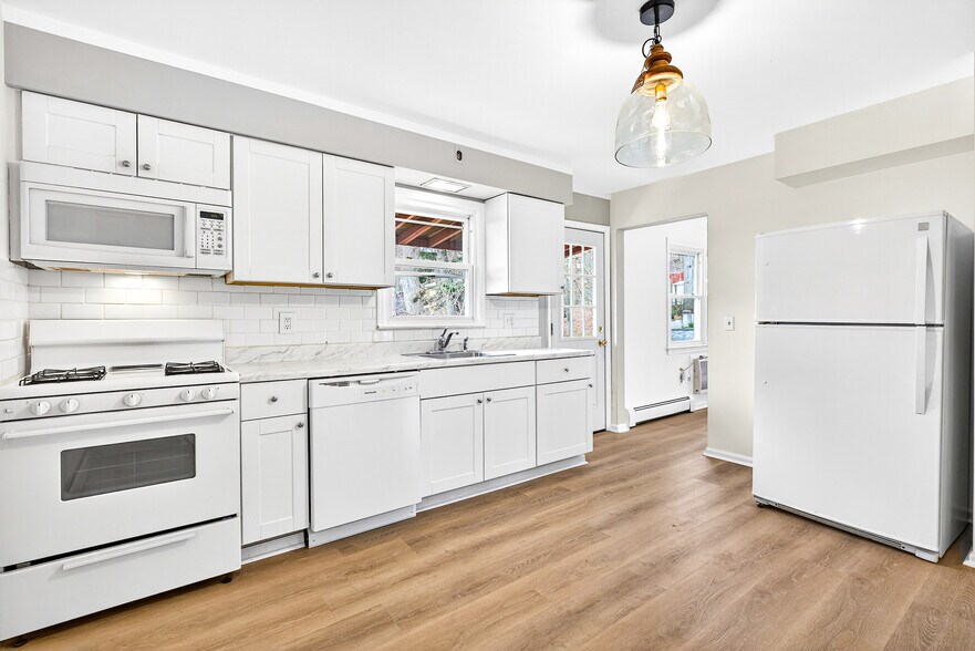 Building Photo - 93 Harrison Ave