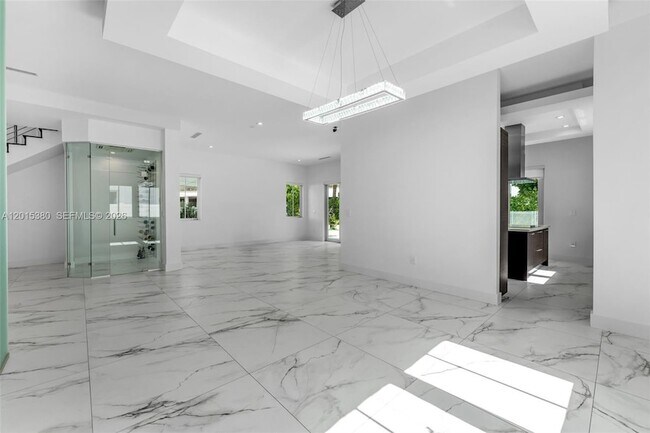 Building Photo - 8221 NW 34th St
