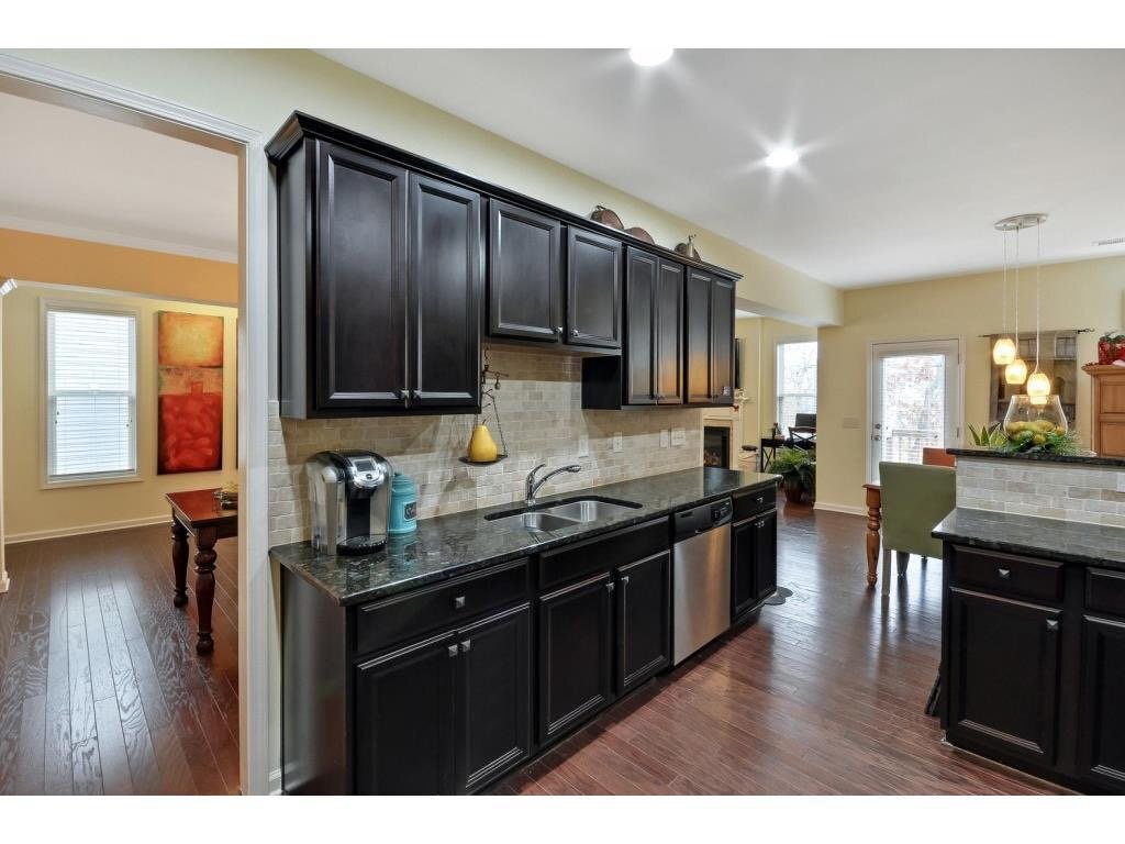 Building Photo - 6035 Falls Landing Dr