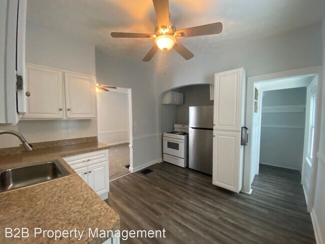 Building Photo - 3 br, 1 bath House - 12028 Wade Park Ave.
