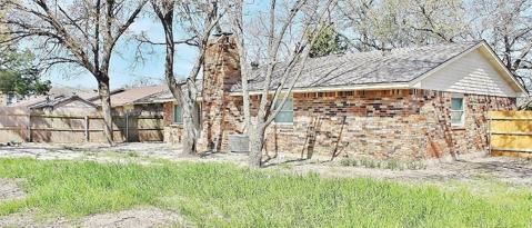 Building Photo - 302 Linkwood Dr