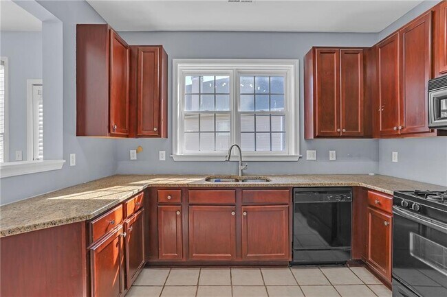 Building Photo - 2318 Longcourt Wy