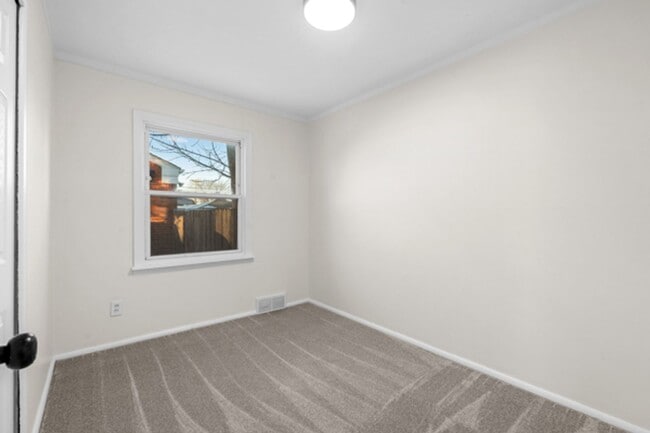 Building Photo - 28232 Edward St