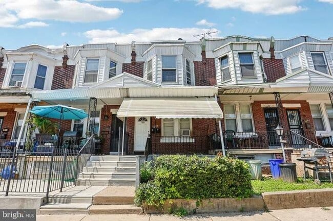 Building Photo - 1522 N Frazier St