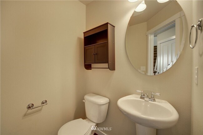 Building Photo - Your Perfect Lake Stevens Home — Stylish, ...