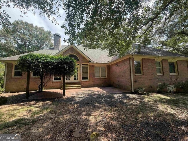 Building Photo - 307 Centennial Rd