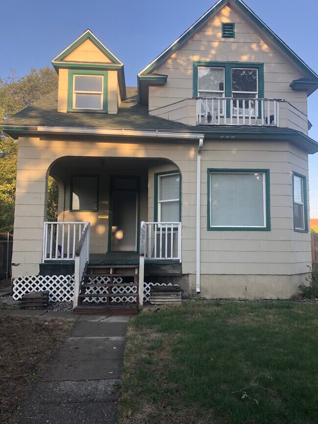 Primary Photo - 2502 N Calispel St