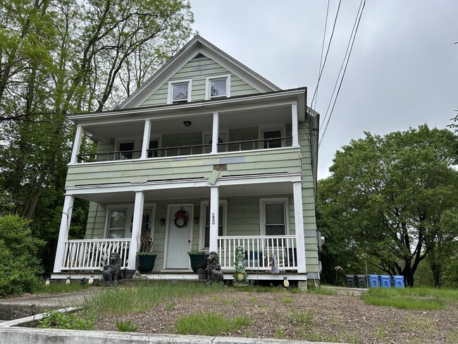 Primary Photo - 280 Hamilton Ave