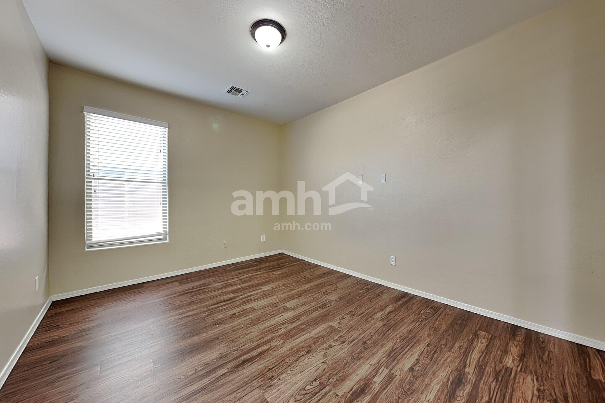 Building Photo - 4320 W Burgess Ln