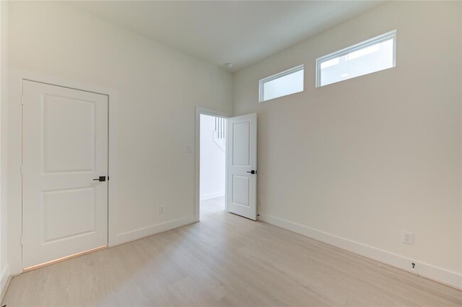 Building Photo - 4336 Avron Drive