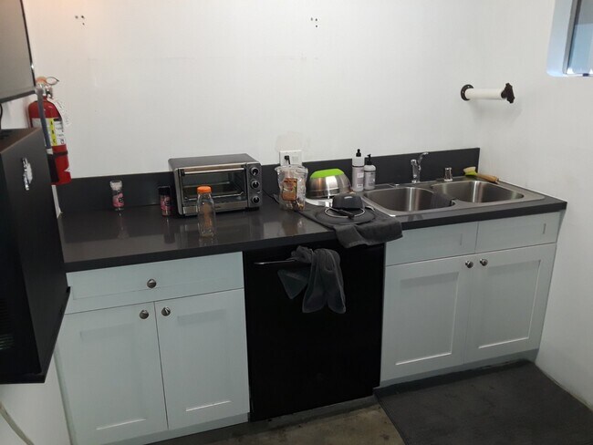 Kitchen - 2222 Main St