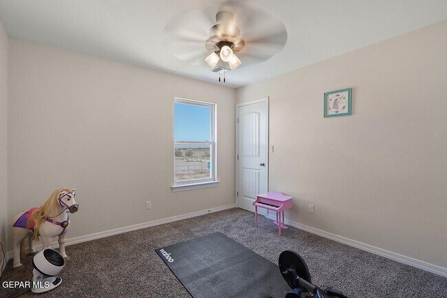 Building Photo - 11381 Hidalgo Dr