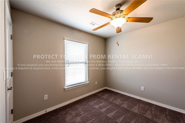 Building Photo - 4476 W Anthem Dr