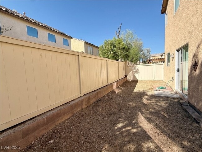 Building Photo - 5249 W Palm Pinnacle Ave