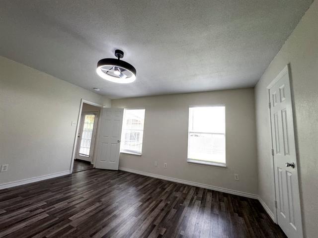 Building Photo - 149 E Marguerita Dr