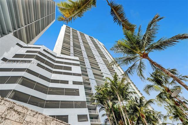 Building Photo - 335 S Biscayne Blvd