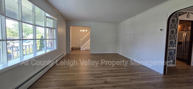 Building Photo - 7102 Linden Rd