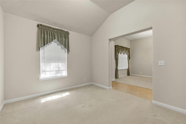 Building Photo - 3816 Harvey Penick Dr