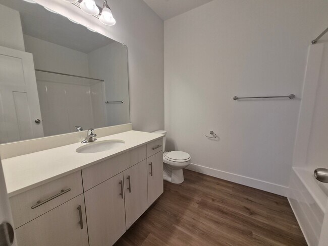 Building Photo - 693 S 4500 S
