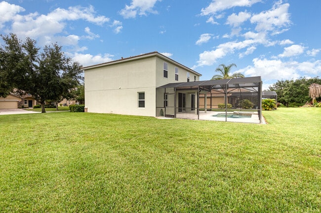 Building Photo - 9026 Paolos Pl