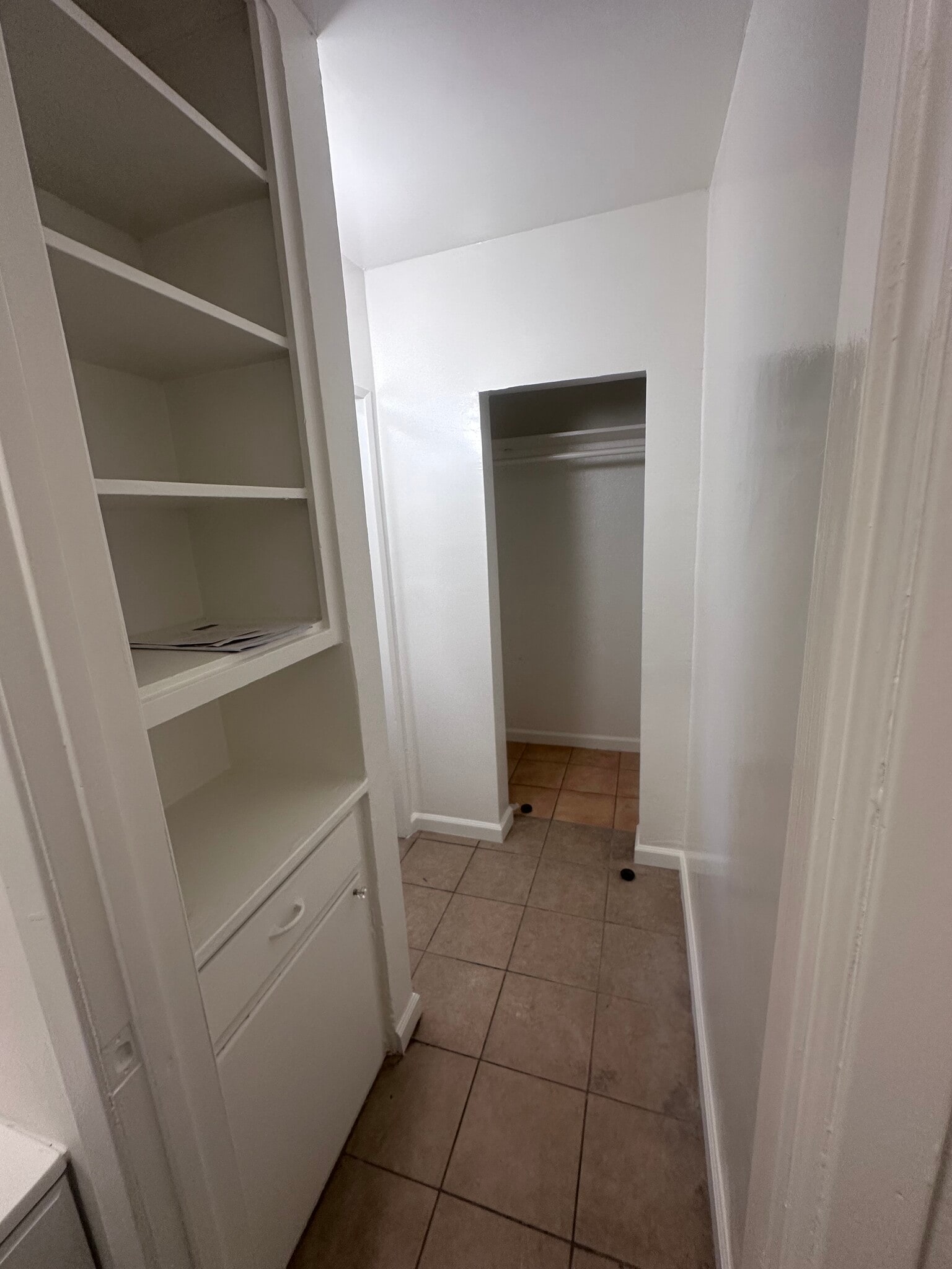 Building Photo - 5123 Marathon St