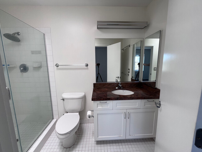 Master Bathroom - 350 N 2nd St
