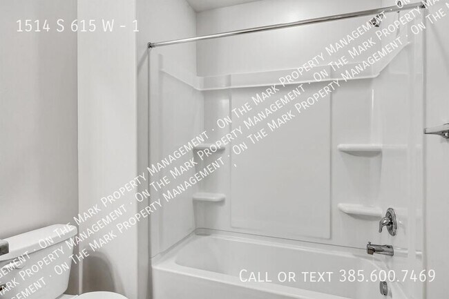 Building Photo - 1514 615 W