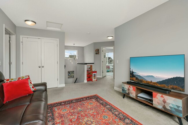 Building Photo - 15651 Fairfield Dr