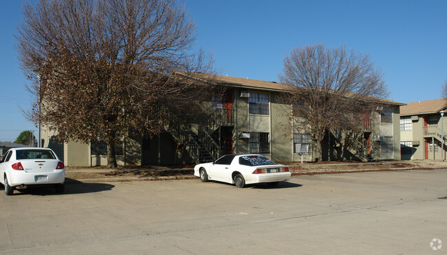 Building Photo - Alder View Apartments