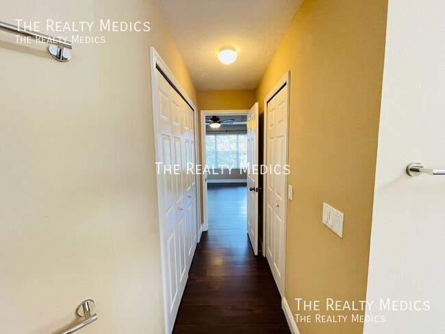 Building Photo - 2901 Wild Tamarind Blvd